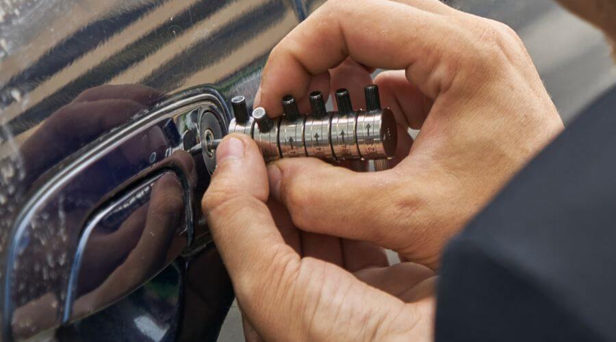 Professional New roof installation in Lenora, KS